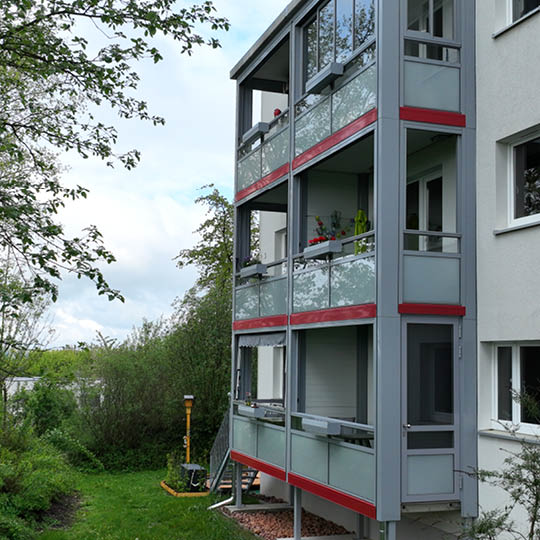 Warum die Wohnungsgenossenschaft "Einheit" eG Balco für ihre Balkonsanierung wählte 